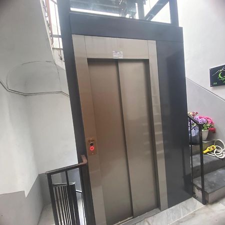 La Terrazza Nel Centro Βίλα Νάπολη Εξωτερικό φωτογραφία