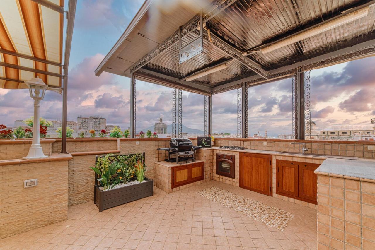 La Terrazza Nel Centro Βίλα Νάπολη Εξωτερικό φωτογραφία